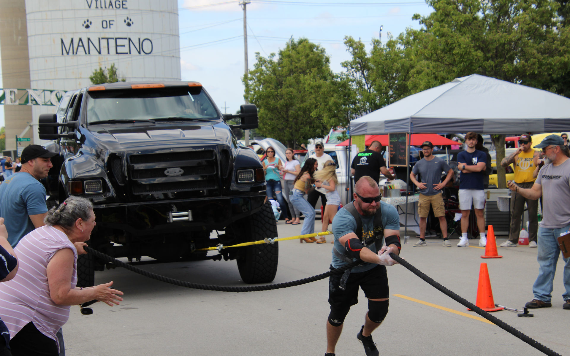 Strongman competition at HHH Festival